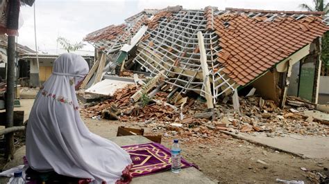 gempa bumi hari ini di indonesia